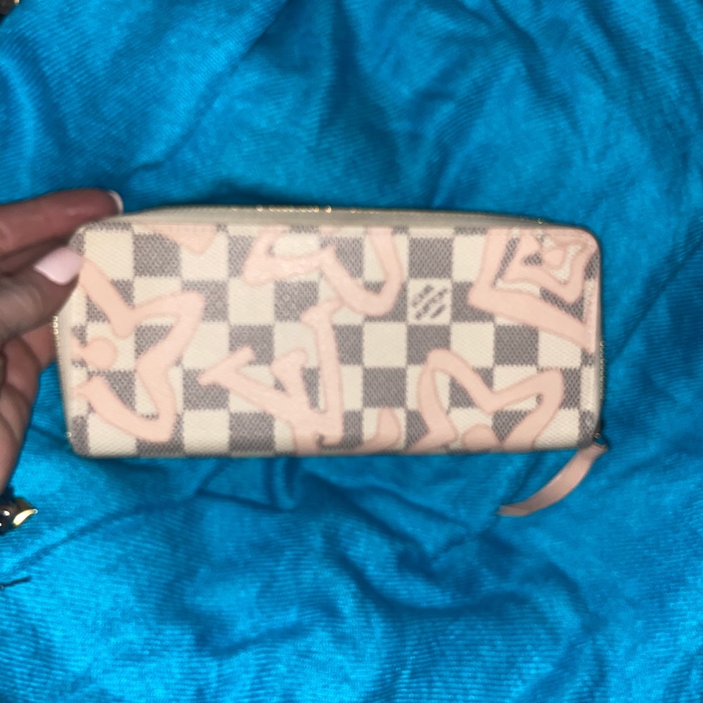 Authentic Louis Vuitton wallet